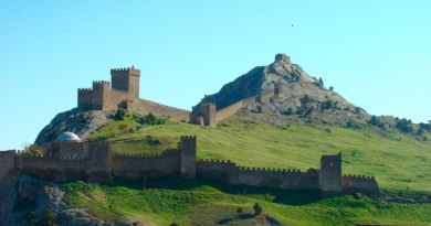 Экскурсии в `Генуэзская крепость в Судаке` из Отрадного