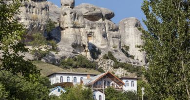 Авто-пешеходная экскурсия из Ялты (фото 1)