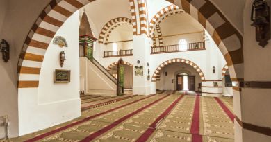 Экскурсии в `Мечеть Джума-Джами` из Отрадного